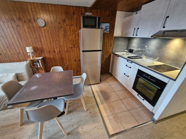 Appartement 2 pièces 4 personnes avec balcon - Super-Besse