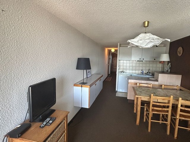 Appartement 2 pièces 6 personnes avec terrasse - Super-Besse