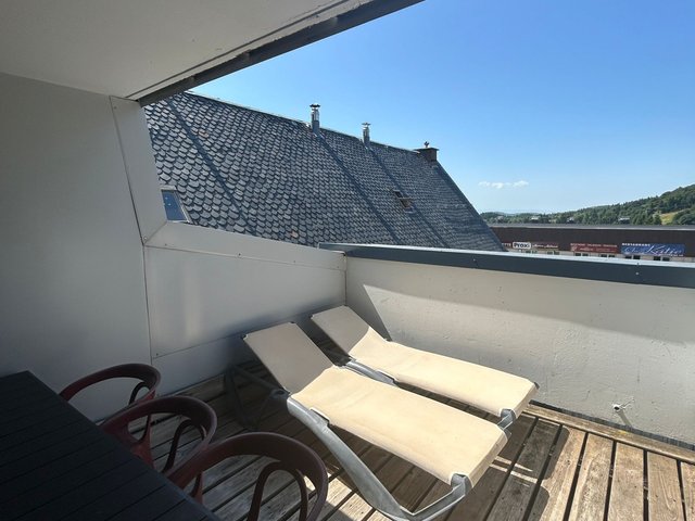 Appartement 2 pièces 6 personnes avec terrasse - Super-Besse