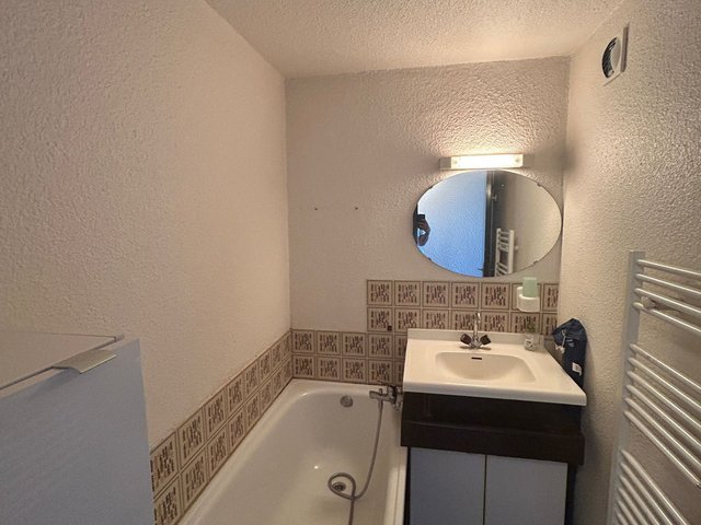 Appartement 2 pièces 6 personnes avec terrasse - Super-Besse