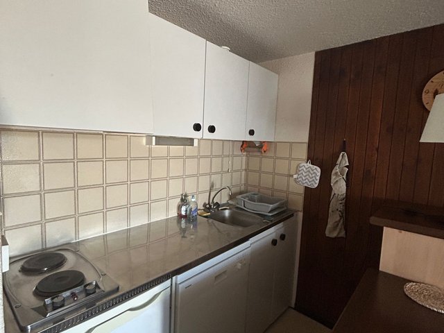 Appartement 2 pièces 6 personnes avec terrasse - Super-Besse