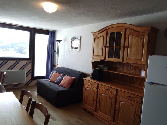 Appartement 4 pièces 6 personnes avec balcon - Super-Besse