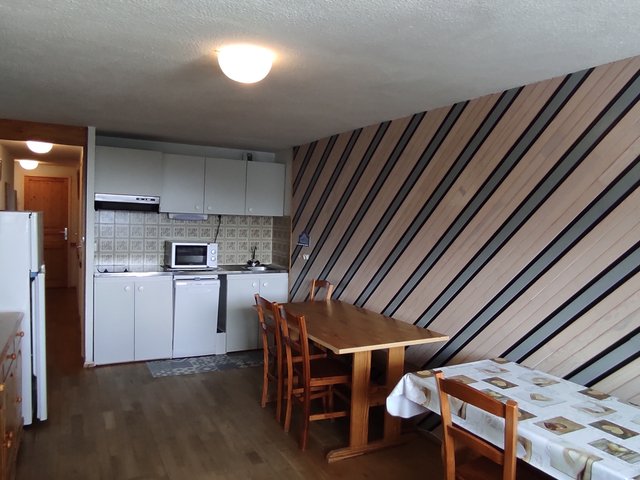 Appartement 4 pièces 6 personnes avec balcon - Super-Besse