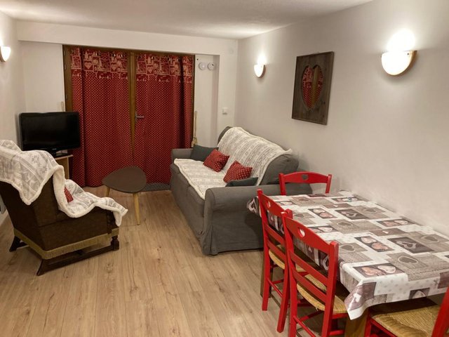 Chalet 8 pièces 14 personnes avec balcon - Les Carroz d'Araches