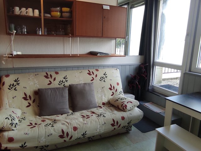 Studio 4 personnes avec terrasse - Super-Besse
