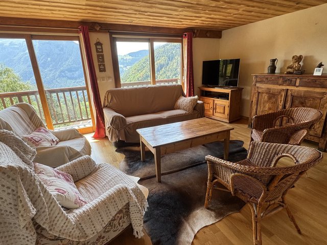 Appartement 4 pièces 8 personnes avec balcon - Les Carroz d'Araches