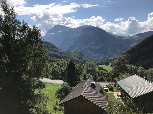 Appartement 4 pièces 8 personnes avec balcon - Les Carroz d'Araches