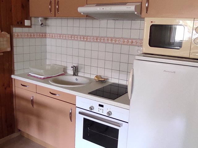 Appartement 2 pièces 6 personnes avec balcon - Super-Besse