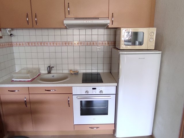 Appartement 2 pièces 6 personnes avec balcon - Super-Besse