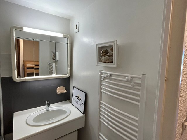 Studio 5 personnes avec balcon - Super-Besse