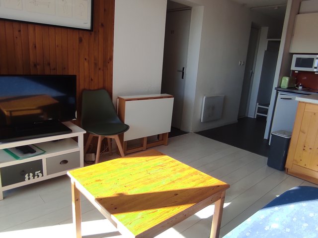 Appartement 3 pièces 6 personnes avec balcon - Super-Besse