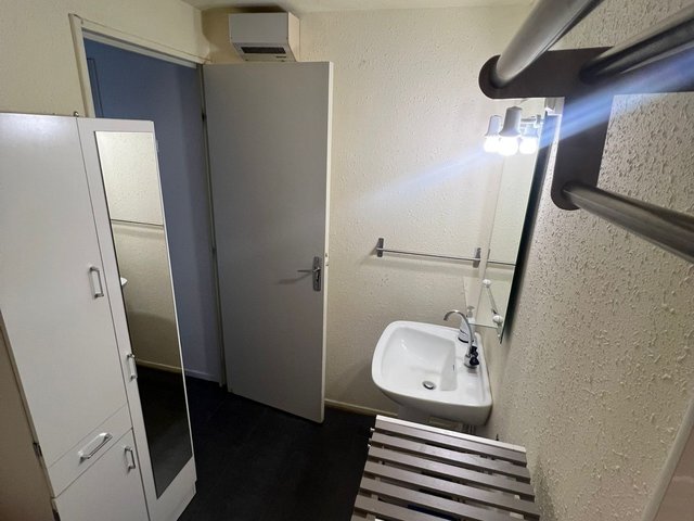 Appartement 3 pièces 6 personnes avec balcon - Super-Besse