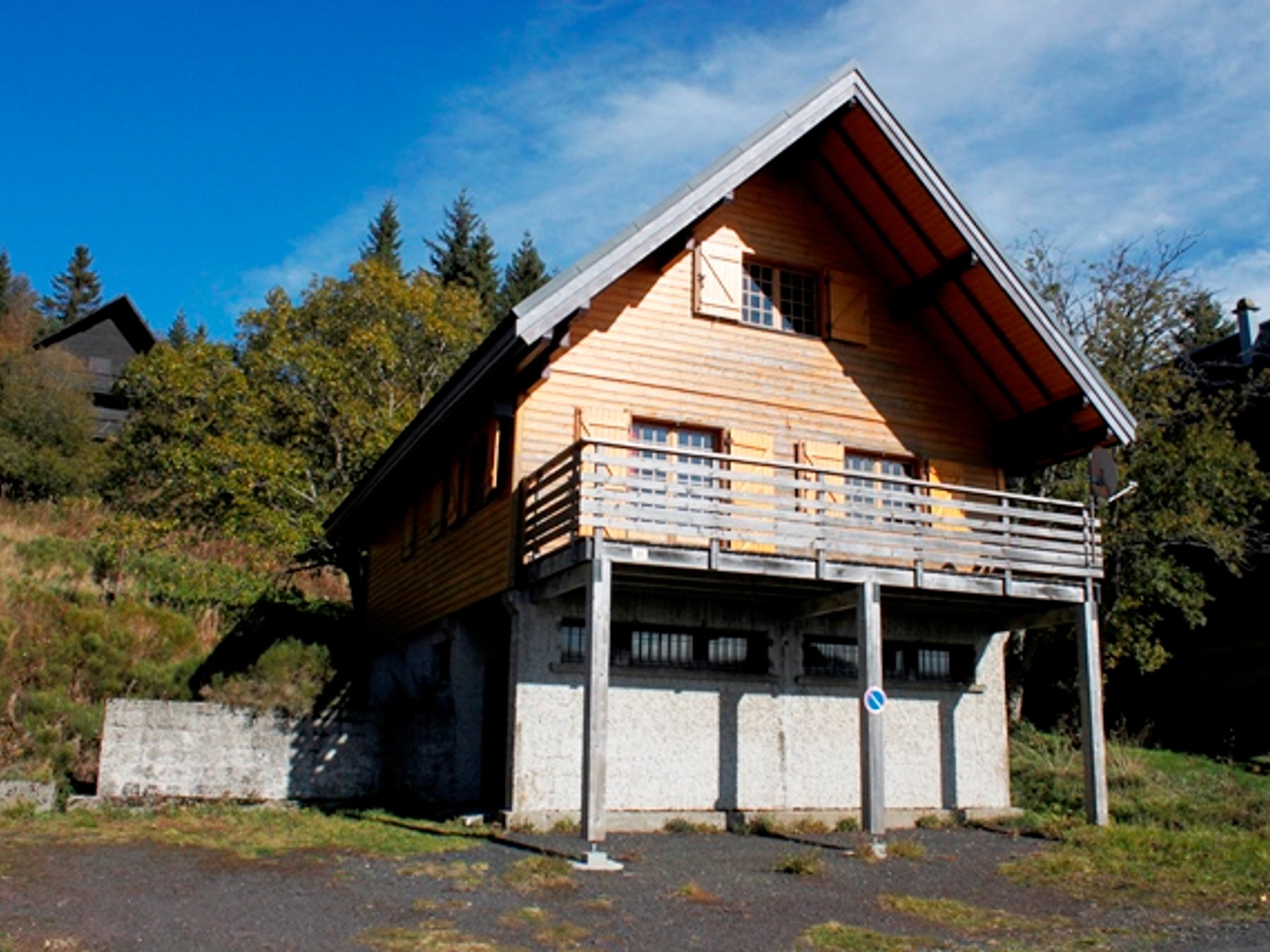 Chalet 5 pièces 9 personnes avec balcon - Chalet 5 pièces 9 personnes avec balcon - Super-Besse
