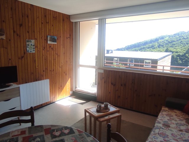 Appartement 2 pièces 6 personnes avec balcon - Super-Besse