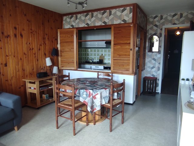 Appartement 2 pièces 6 personnes avec balcon - Super-Besse