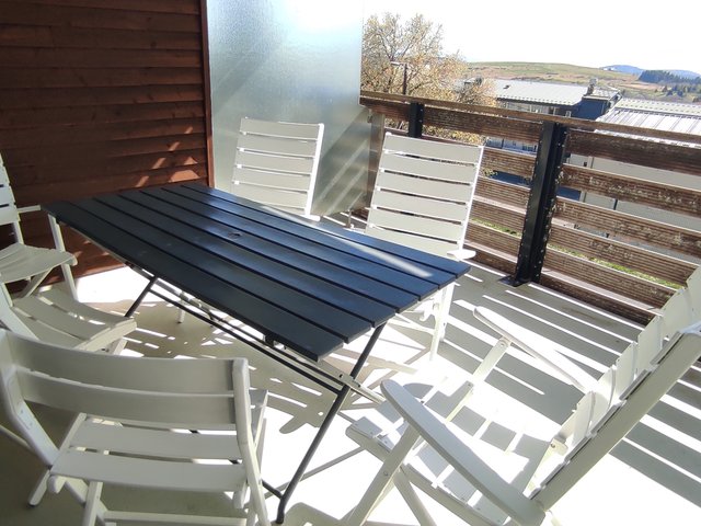 Appartement 2 pièces 6 personnes avec balcon - Super-Besse