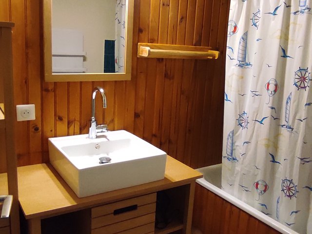 Appartement 2 pièces 6 personnes avec balcon - Super-Besse