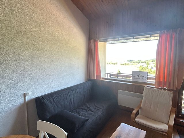 Appartement 2 pièces 4 personnes avec balcon - Super-Besse