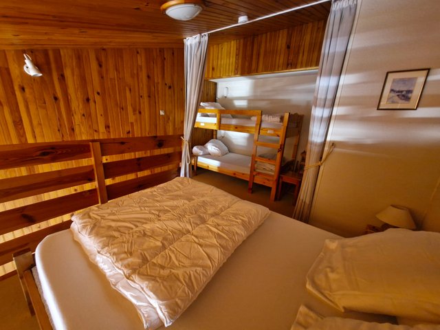 Appartement 2 pièces 4 personnes avec balcon - Super-Besse