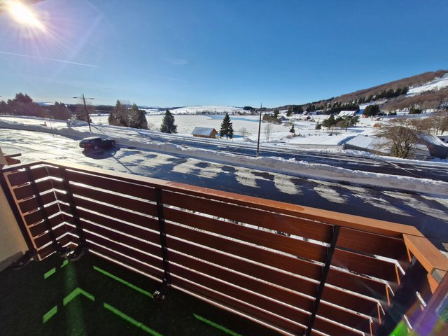 Appartement 2 pièces 4 personnes avec balcon - Super-Besse