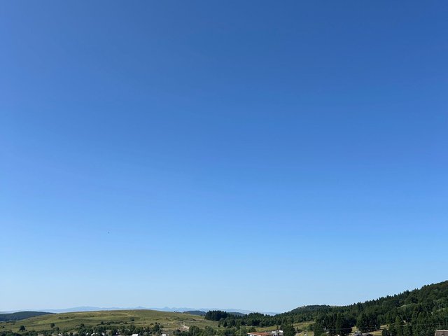 Appartement 2 pièces 4 personnes avec balcon - Super-Besse