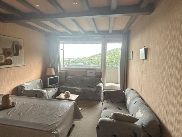 Appartement 3 pièces 5 personnes avec balcon - Super-Besse