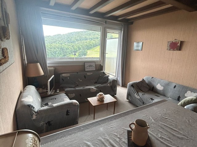 Appartement 3 pièces 5 personnes avec balcon - Super-Besse