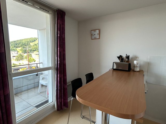 Appartement 3 pièces 6 personnes avec balcon - Super-Besse