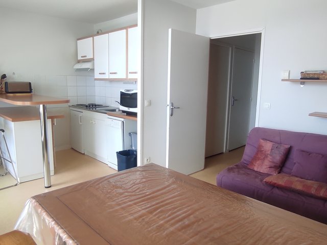 Appartement 3 pièces 6 personnes avec balcon - Super-Besse