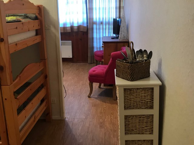 Studio 4 personnes avec balcon - Super-Besse
