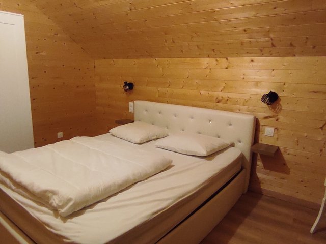 Chalet 7 pièces 14 personnes avec balcon - Super-Besse