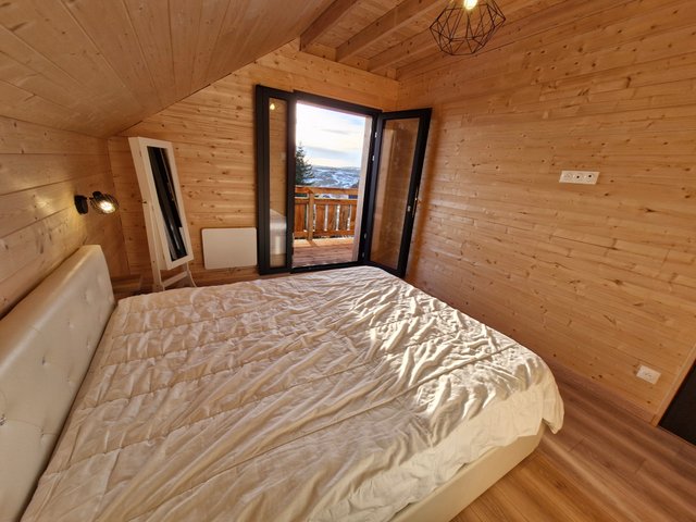 Chalet 7 pièces 14 personnes avec balcon - Super-Besse