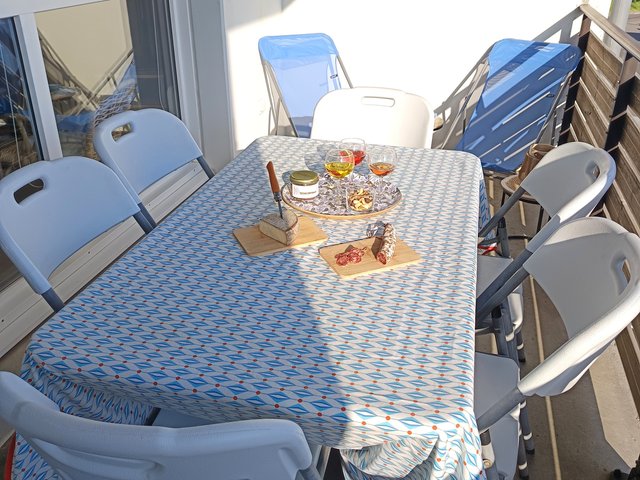 Appartement 2 pièces 6 personnes avec balcon - Super-Besse