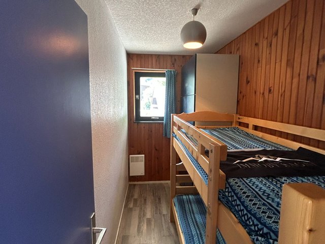 Appartement 2 pièces 6 personnes avec balcon - Super-Besse