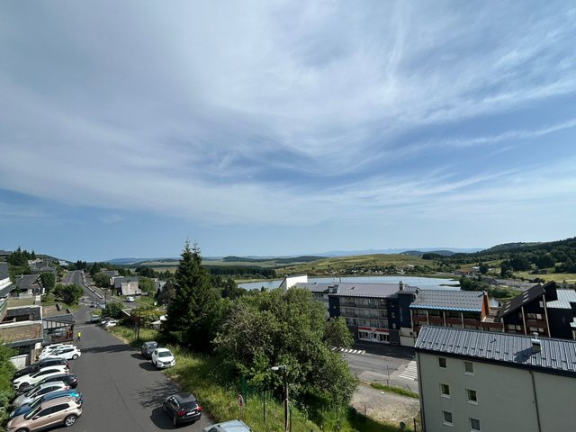 Appartement 2 pièces 6 personnes avec balcon - Super-Besse