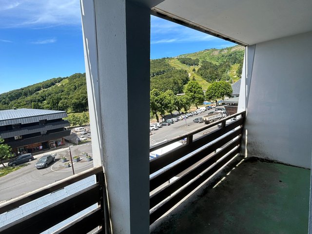 Appartement 2 pièces 6 personnes avec balcon - Super-Besse