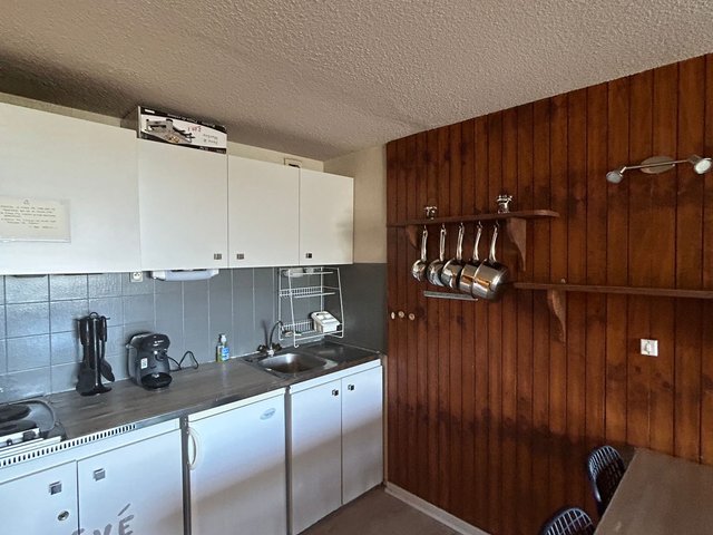 Appartement 2 pièces 6 personnes avec balcon - Super-Besse