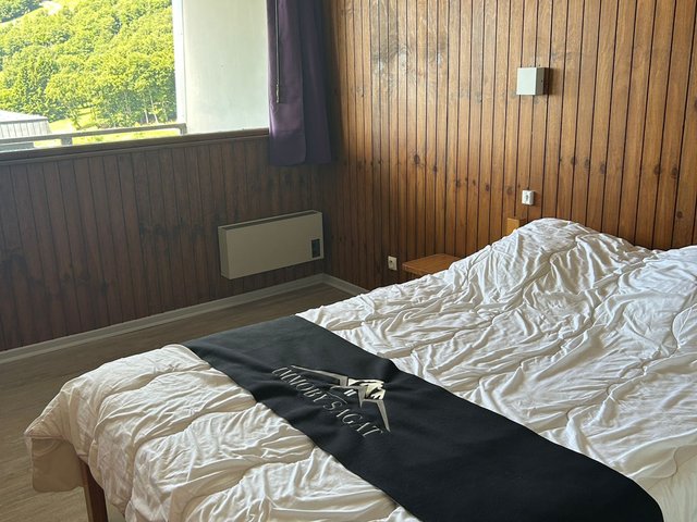Appartement 2 pièces 6 personnes avec balcon - Super-Besse
