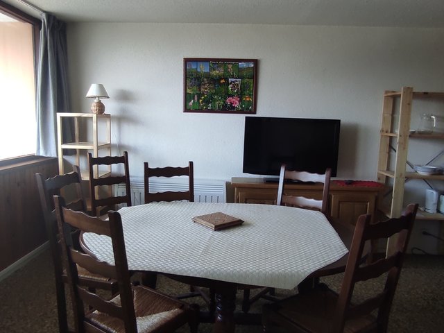 Appartement 3 pièces 6 personnes avec balcon - Super-Besse