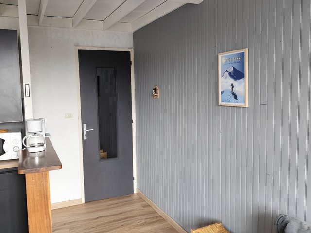 Appartement 2 pièces 5 personnes avec balcon - Super-Besse