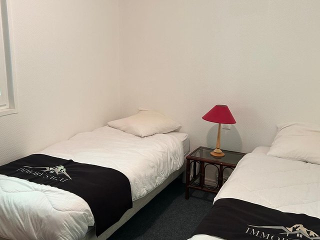 Appartement 4 pièces 8 personnes avec terrasse - Super-Besse
