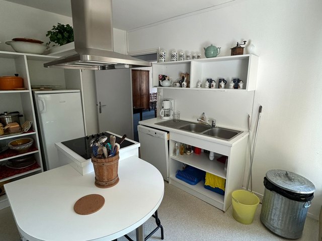 Appartement 4 pièces 8 personnes avec terrasse - Super-Besse