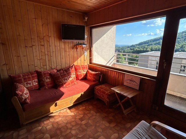 Appartement 3 pièces 6 personnes avec balcon - Super-Besse