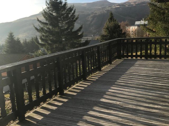 Chalet 5 pièces 10 personnes avec balcon - Super-Besse