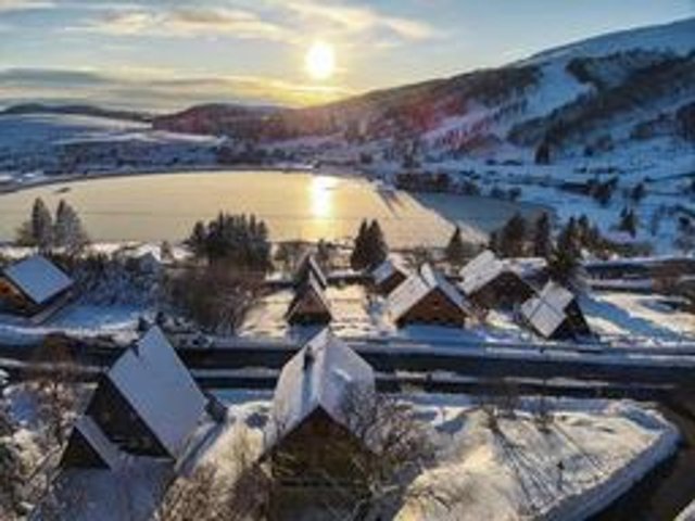 Studio 4 personnes - Super-Besse