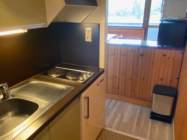 Studio 4 personnes avec balcon - Super-Besse