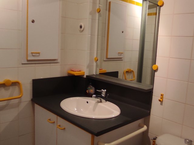 Appartement 2 pièces 6 personnes avec balcon - Super-Besse