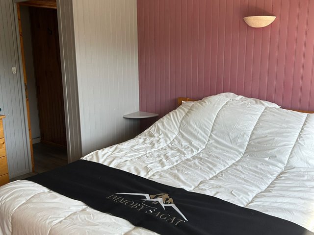 Appartement 2 pièces 6 personnes avec balcon - Super-Besse
