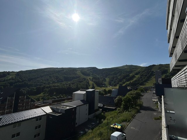 Appartement 3 pièces 8 personnes avec terrasse - Super-Besse