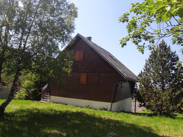 Chalet 4 pièces 10 personnes avec balcon - Super-Besse